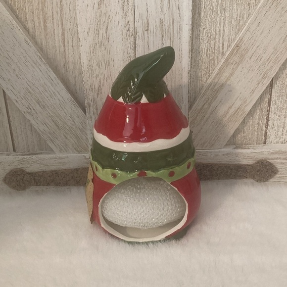 Holiday Gnome Scrubby Holder - Picture 2 of 6